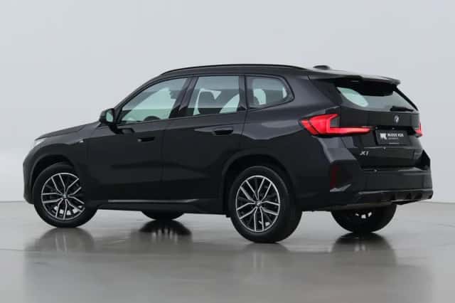 BMW X1 (2025) thumbnail 2