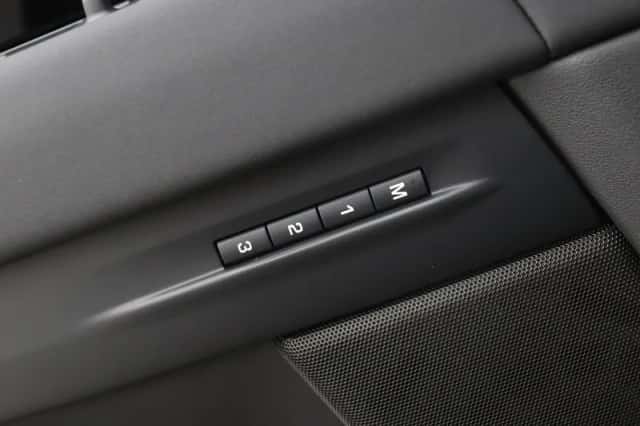 Land Rover Range Rover Evoque (2026) thumbnail 13