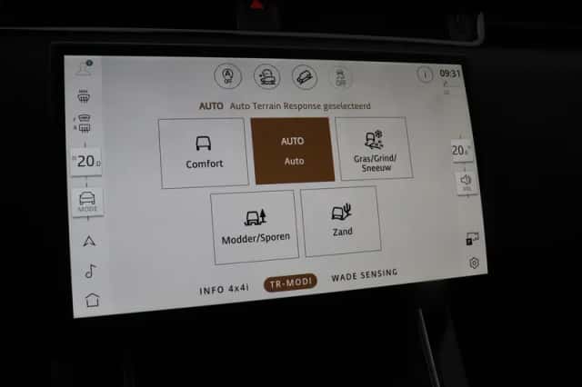 Land Rover Range Rover Evoque (2026) thumbnail 31