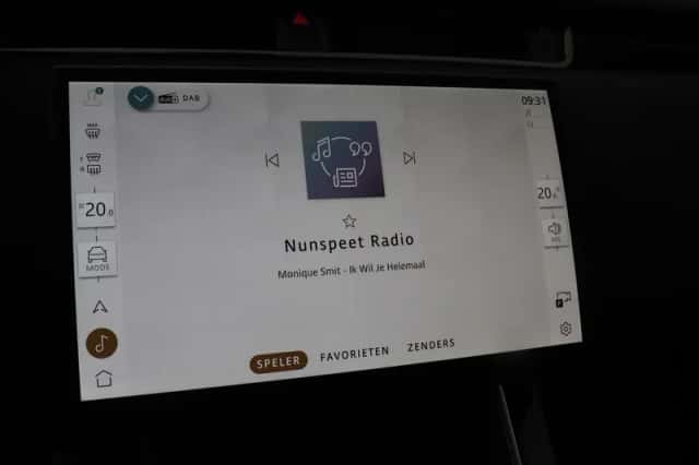 Land Rover Range Rover Evoque (2026) thumbnail 35
