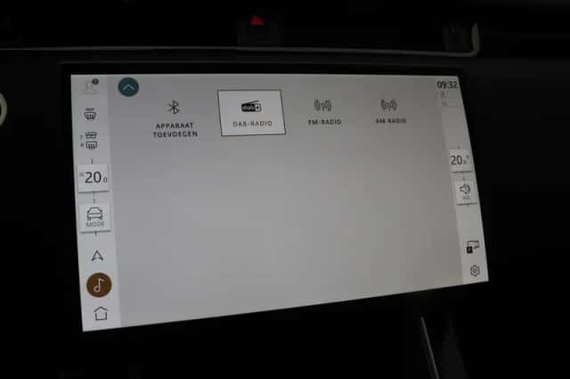 Land Rover Range Rover Evoque (2026) thumbnail 36