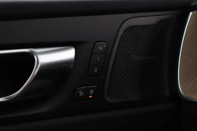 Volvo XC60 (2026) thumbnail 14