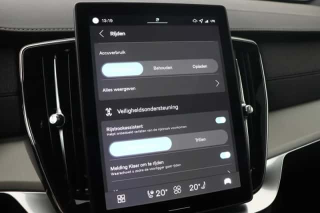 Volvo XC90 (2026) thumbnail 32