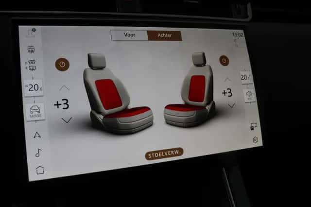 Land Rover Range Rover Evoque (2026) thumbnail 25