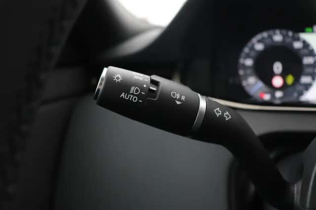 Land Rover Range Rover Evoque (2026) thumbnail 42