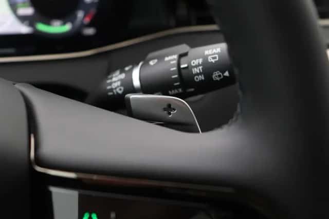 Land Rover Range Rover Evoque (2026) thumbnail 46