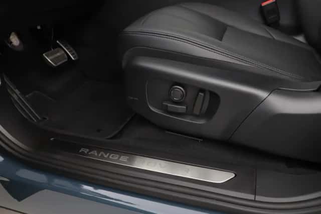 Land Rover Range Rover Evoque (2026) thumbnail 51