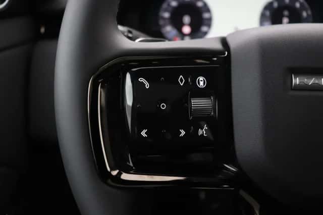Land Rover Range Rover Evoque (2026) thumbnail 42