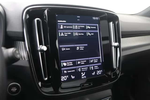 Volvo XC40 (2022) thumbnail 27