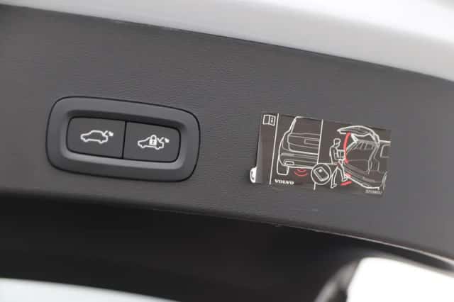 Volvo XC40 (2022) thumbnail 45