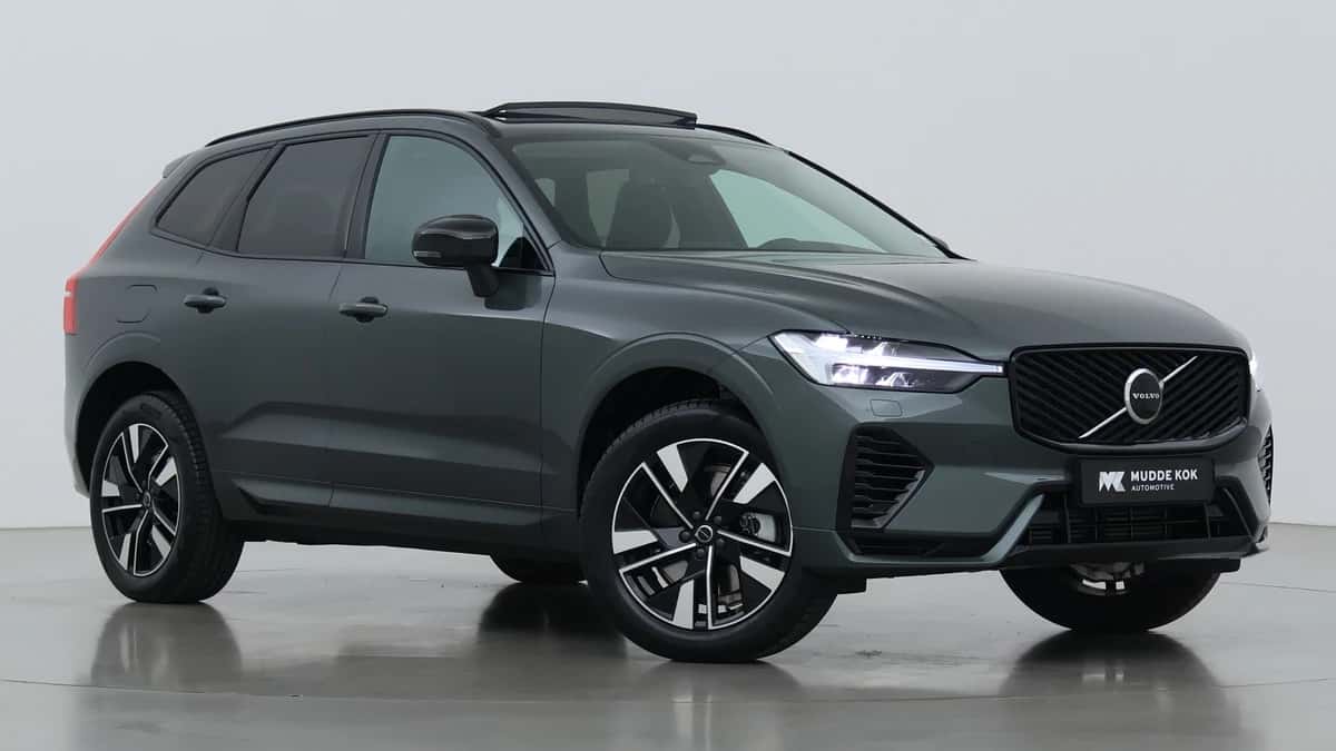 Volvo XC60 (2026) — foto 1