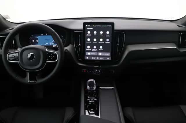 Volvo XC60 (2025) thumbnail 4