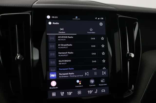 Volvo XC60 (2025) thumbnail 24