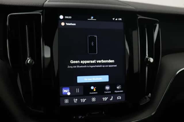 Volvo XC60 (2025) thumbnail 25