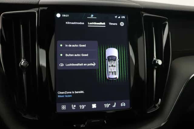 Volvo XC60 (2025) thumbnail 28