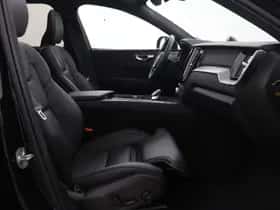 Volvo XC60 (2025) thumbnail 5