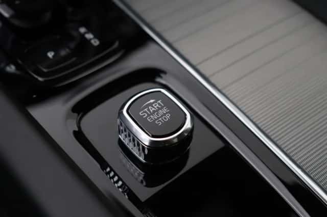 Volvo XC60 (2025) thumbnail 41