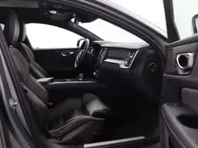 Volvo V60 (2021) thumbnail 5