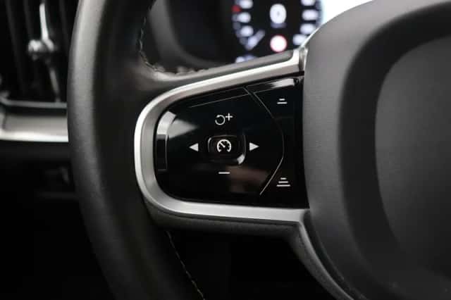 Volvo V60 (2020) thumbnail 42