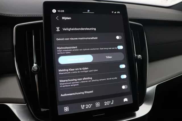 Volvo XC90 (2026) thumbnail 33