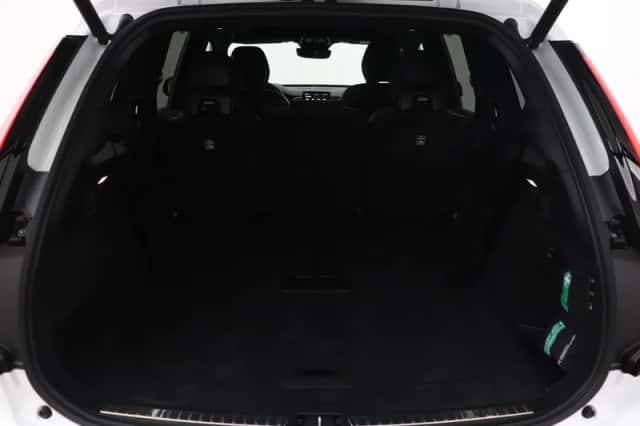 Volvo XC90 (2026) thumbnail 60
