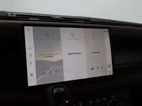 Land Rover Defender thumbnail 23