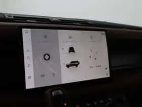 Land Rover Defender thumbnail 24