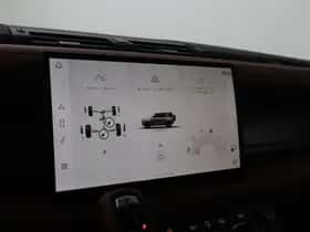 Land Rover Defender thumbnail 25