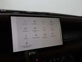 Land Rover Defender thumbnail 28