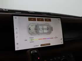 Land Rover Defender thumbnail 30