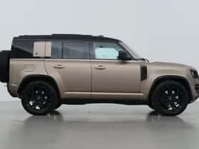 Land Rover Defender thumbnail 10
