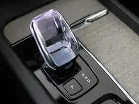 Volvo XC60 thumbnail 35