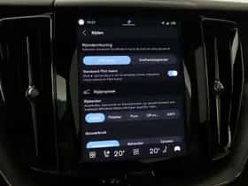 Volvo XC60 (2023) thumbnail 33