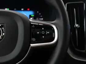 Volvo XC60 (2023) thumbnail 45