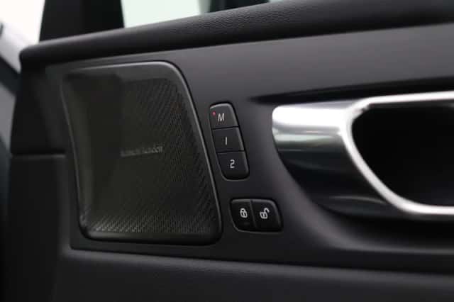 Volvo XC60 (2023) thumbnail 49