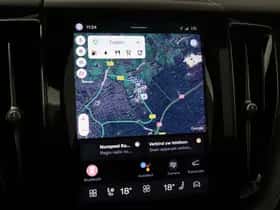 Volvo XC60 (2023) thumbnail 23