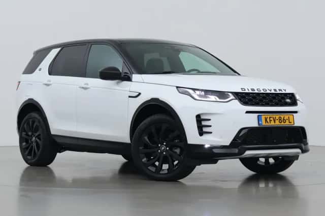 Land Rover Discovery Sport (2025) thumbnail 1