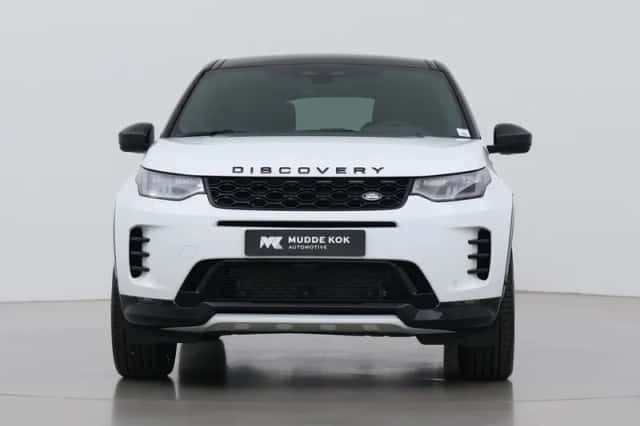 Land Rover Discovery Sport (2025) thumbnail 16
