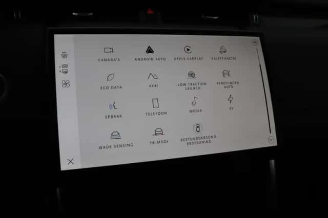 Land Rover Discovery Sport (2025) thumbnail 22