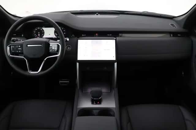 Land Rover Discovery Sport (2025) thumbnail 4