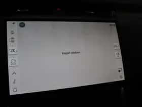 Land Rover Discovery Sport (2025) thumbnail 32