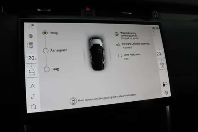 Land Rover Discovery Sport (2025) thumbnail 38