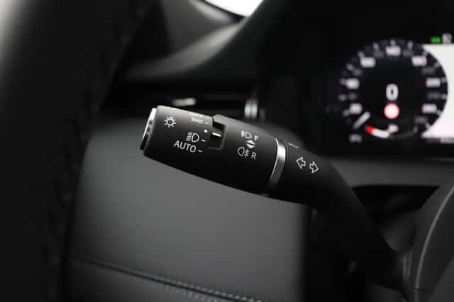 Land Rover Discovery Sport (2025) thumbnail 43