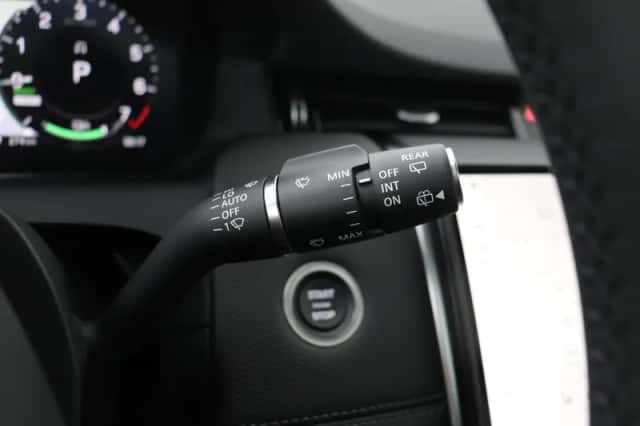 Land Rover Discovery Sport (2025) thumbnail 46