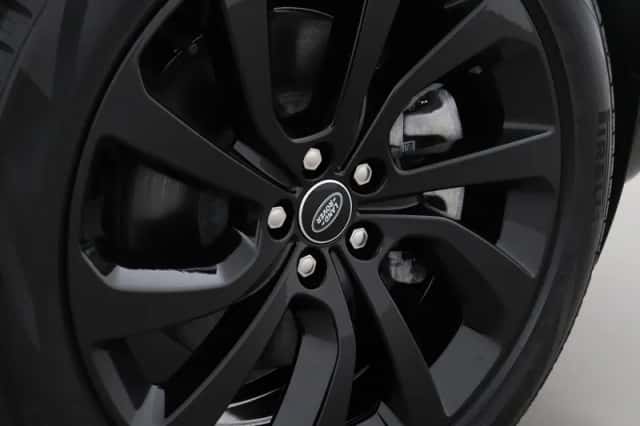Land Rover Discovery Sport (2025) thumbnail 57