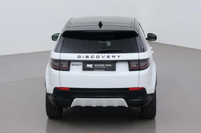 Land Rover Discovery Sport (2025) thumbnail 9