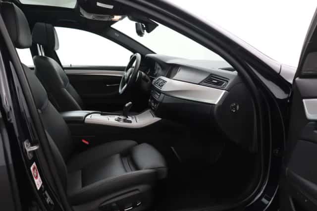 BMW 5-Serie (2015) thumbnail 5