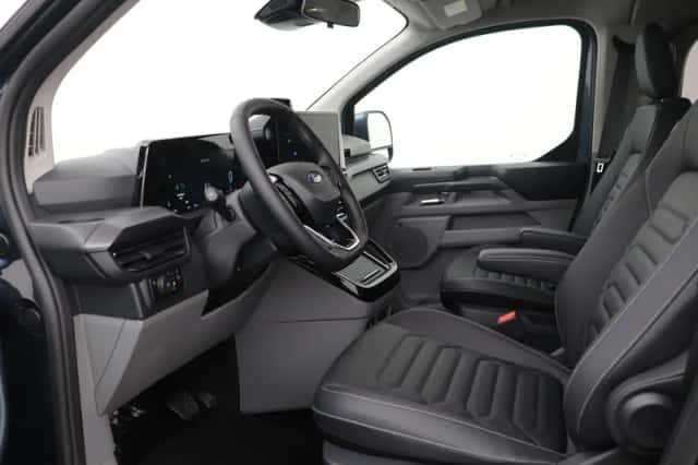 Ford Transit Custom (2026) thumbnail 3