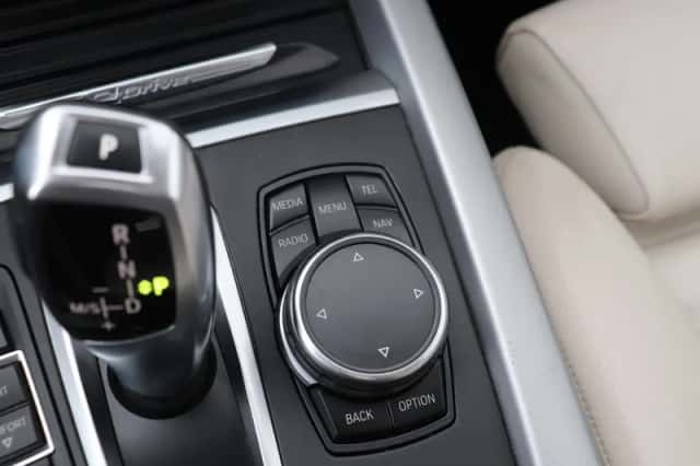 BMW X5 (2015) thumbnail 35