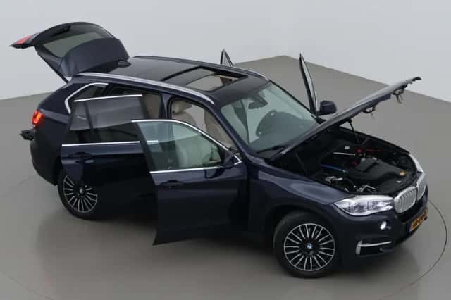BMW X5 (2015) thumbnail 6